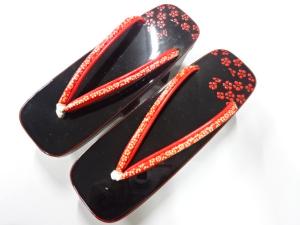 漆塗り　桐下駄(23センチ)